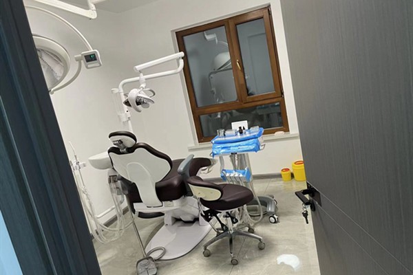 哈尔滨一颗牙口腔诊疗室